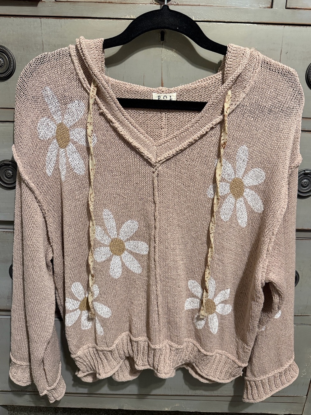 POL Blush Pink V-Neck Daisy Knit Hoodie
